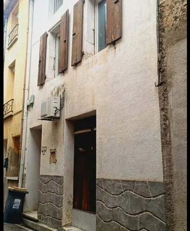 Maison 95 mètres carrés à 15 kms de Argeles