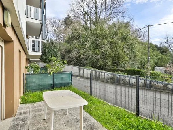 Studio 1 pièce 28 m²