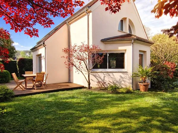 Maison 8 pièces 187 m²