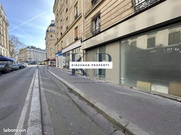 Local commercial 70 m² Paris