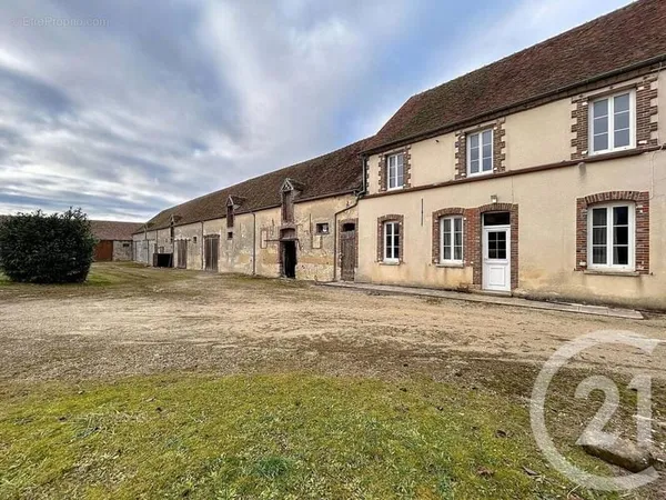 Maison 5 pièces 204 m²