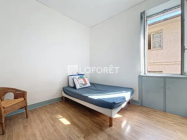 Appartement 4 pièces 63 m²