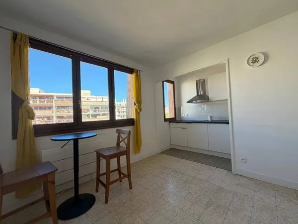 Studio 2 pièces 28 m²