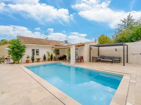 Maison Vente Marseille 4p 135m² 649000€