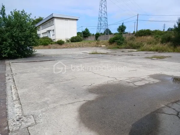 Terrain 1200 m²