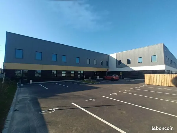 BUREAUX 1069 m² LE HAVRE