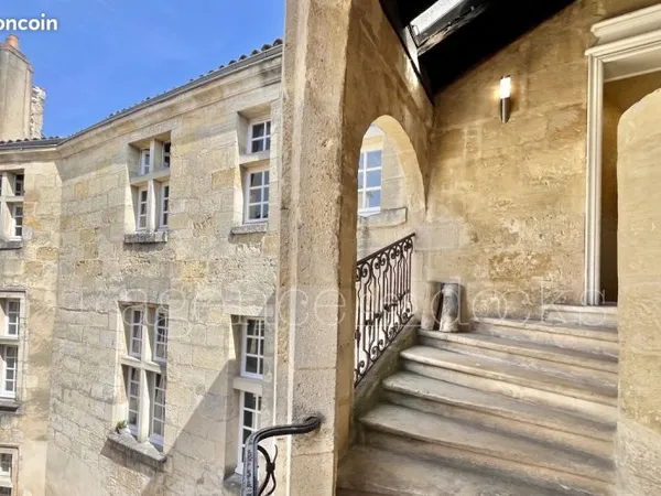 Appartement 4 pièces 105 m²