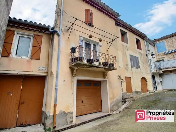 Maison de village dans le triangle Uzes/Nîmes/Alès 10 pièce(s) 153,45 m2