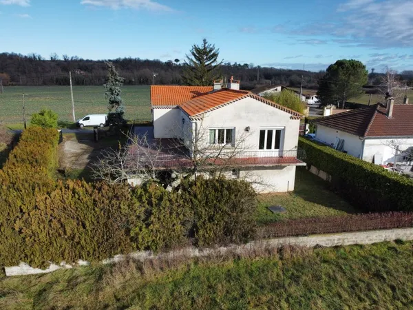 Maison 5 pièces 140 m²