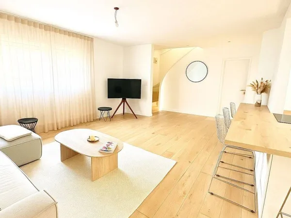 Maison 4 pièces 85 m²