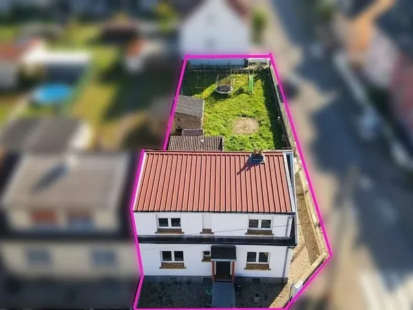 Maison 2 pièces 183 m²