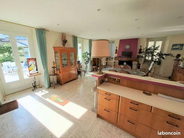 Appartement 7 pièces 162 m²