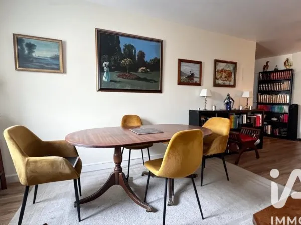 Appartement 3 pièces 81 m²