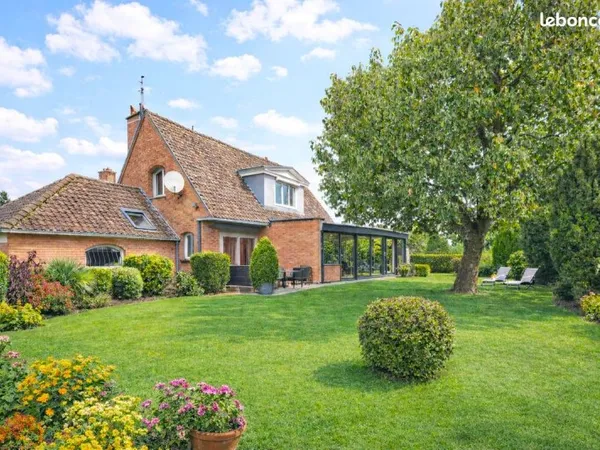 Maison 7 pièces 180 m²