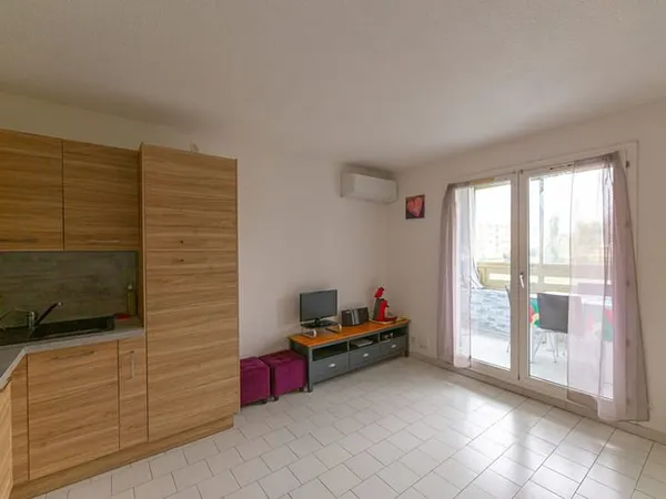 Appartement Mandelieu La Napoule 1 pièce(s) studio dernier étage mer à pieds