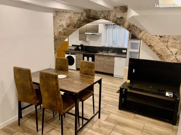 Studio neuf à louer à Barjols 39m2