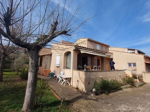 Maison 5 pièces 166 m²