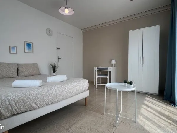 Chambre disponible