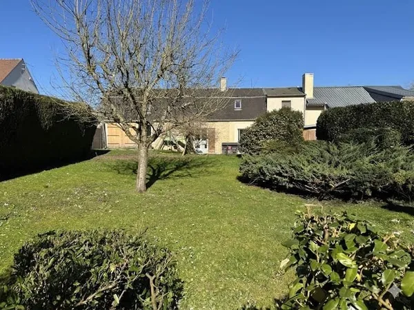 Maison 9 pièces 258 m²