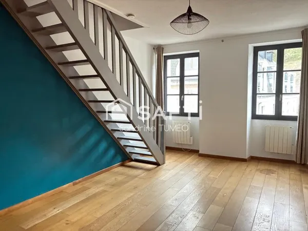 Duplex lumineux au coeur de Salins-les-Bains