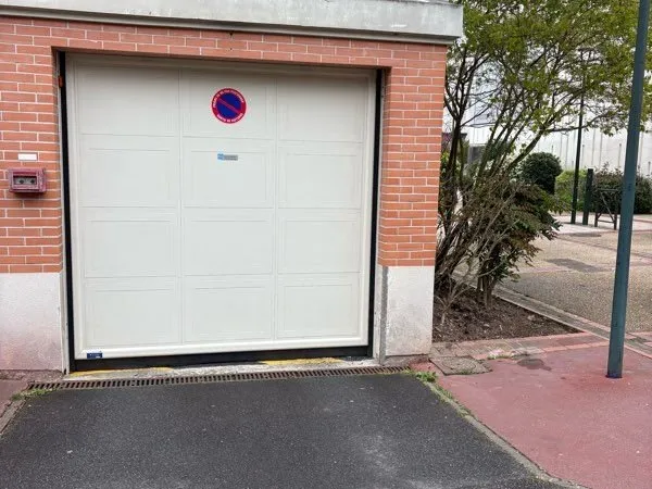 Parking à louer - Clamart