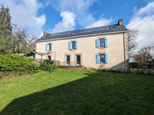 CORPS DE FERME avec MAISON DE MAÎTRE ET GÎTE 3 étoiles pour