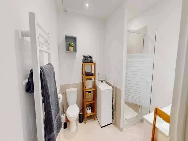 Studio 1 pièce 15 m²