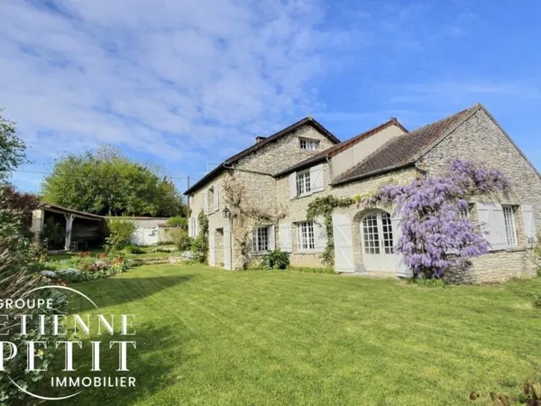A VENDRE MONTAINVILLE Propriété 270m² Terrain 8380m²