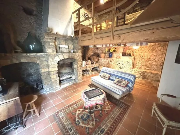 Maison de caractère, T5 à PADERN (11150)