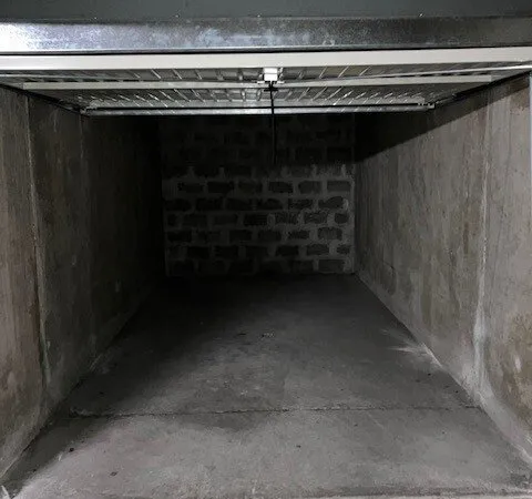 GARAGE FERME SOUS SOL - QUARTIER BARABAN LACASSAGNE