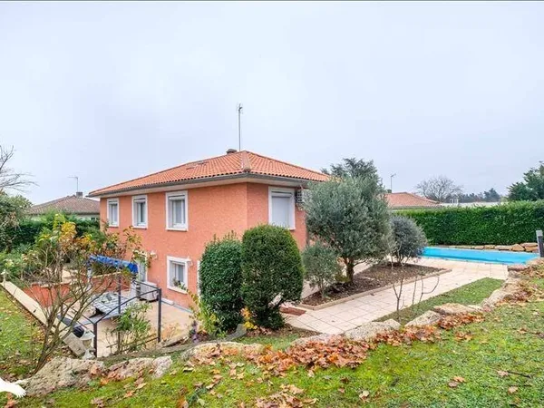 Maison 5 pièces 152 m²