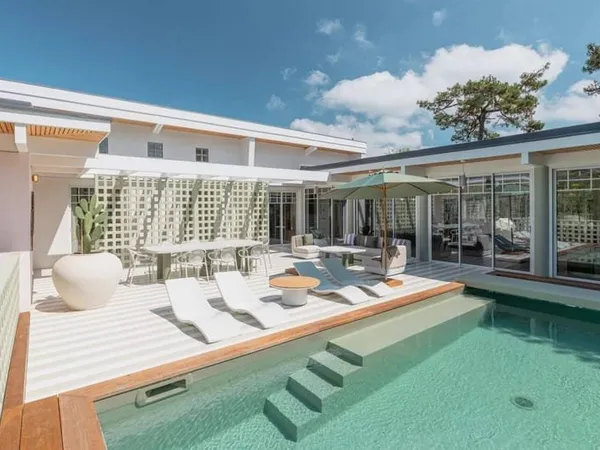 Maison de plain-pied 6 pièces 200 m²