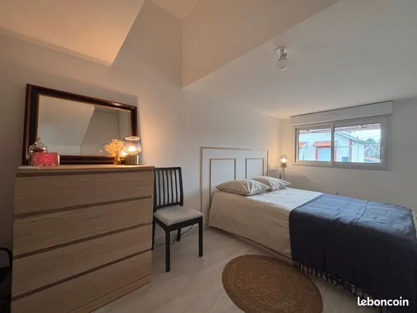 Chambre meublée chez l'habitant