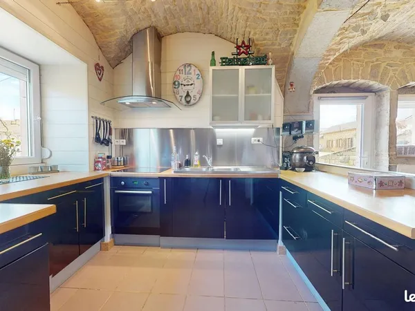 Propriété 6 pièces 190 m²