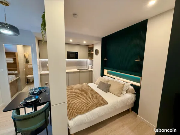 Studio cosy au calme - Meublé, refait à neuf, 22 m² avec terrasse et parking privé