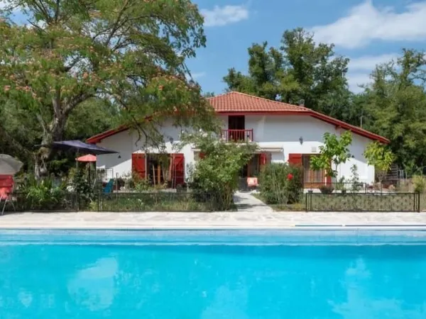Maison 6 pièces 290 m²
