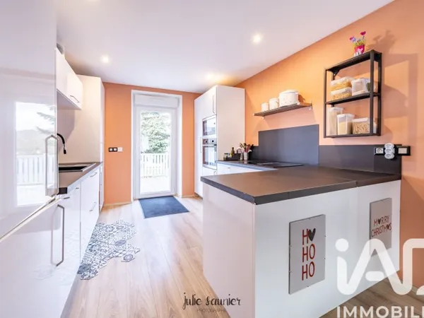 Maison 6 pièces 146 m²