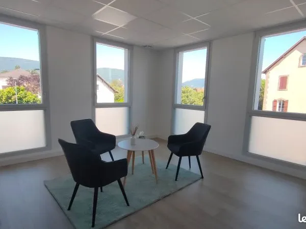 Location Cabinet médical/Paramédical/Bien être de 30m2 dans pôle santé Haute Savoie