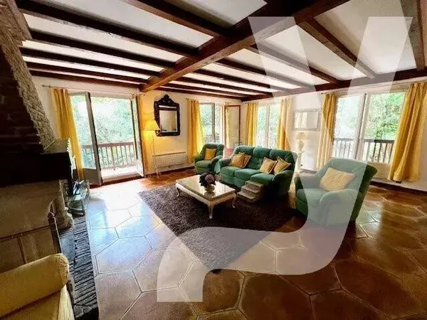 Appartement 298 m²