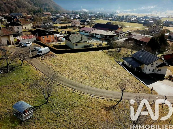 Terrain 1153 m²