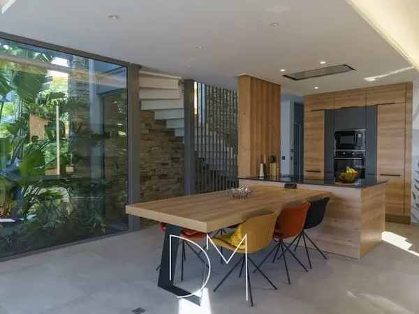 Maison 5 pièces 157 m²