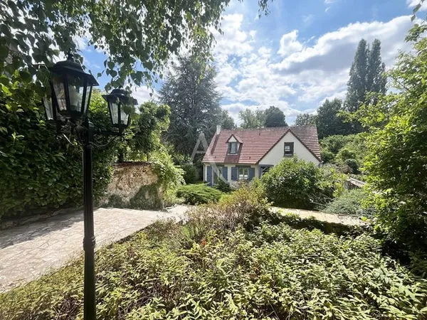 Maison 6 pièces 171 m²