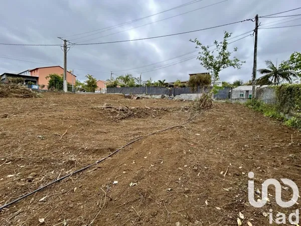 Terrain 554 m²