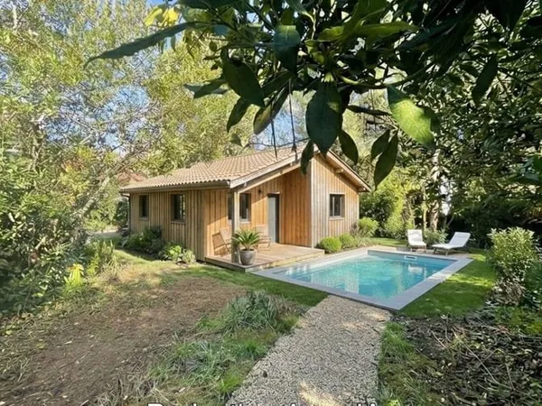 Terrain 441 m²