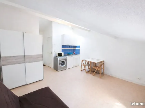 Charmant studio meublé - 21 m²