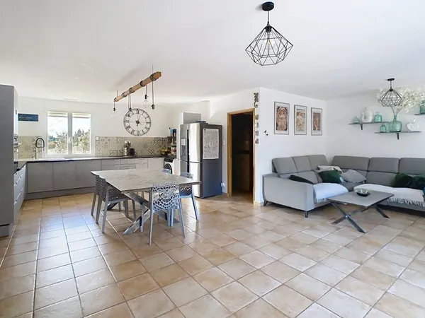Maison 5 pièces 109 m²
