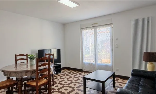 Maison - 80 m2 - 4 pièces - Meublé