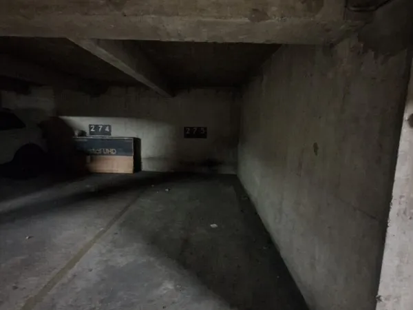 Location place de stationnement en sous-sol