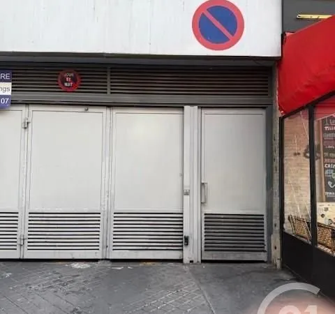 Parking 12 m²