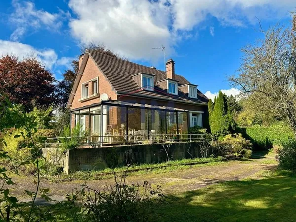 Maison 8 pièces 190 m²